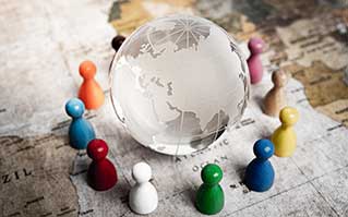 figuritas de juguete alrededor del mundo